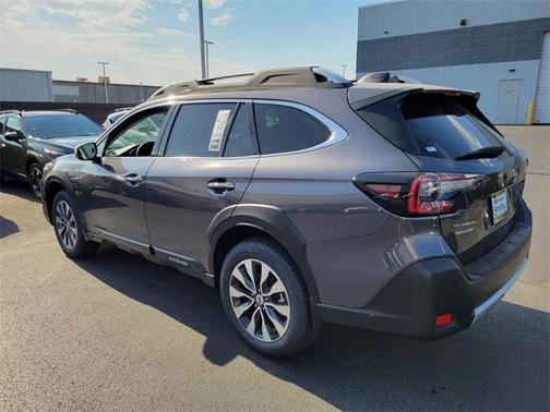 2025 Subaru Outback Touring XT