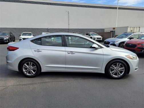 2017 Hyundai ELANTRA Value Edition