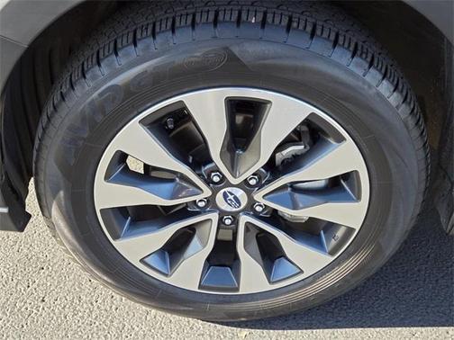 2023 Subaru Outback Touring XT