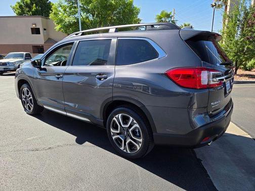 Magnetite Gray Metallic 2026 Subaru Ascent Limited 7-Passenger