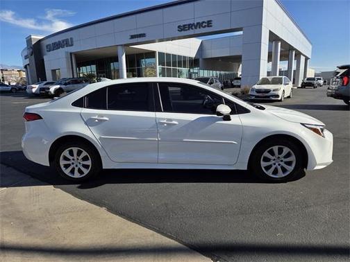 2023 Toyota Corolla Hybrid LE