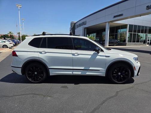 Pure White 2021 Volkswagen Tiguan 2.0T SE R-Line Black