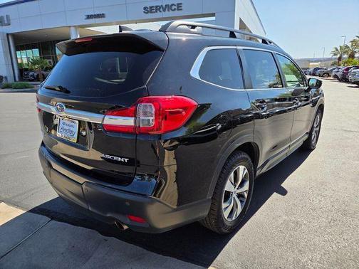 Crystal Black Silica 2019 Subaru Ascent Premium 8-Passenger