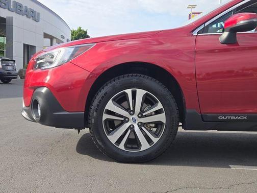 Crimson Red Pearl 2018 Subaru Outback 2.5i Limited