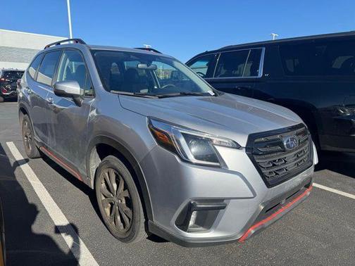 Ice Silver Metallic 2023 Subaru Forester Sport