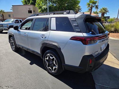 Ice Silver Metallic 2026 Subaru Outback Touring