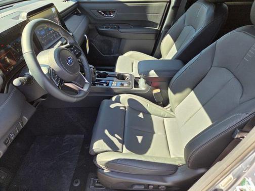 Ice Silver Metallic 2026 Subaru Outback Touring