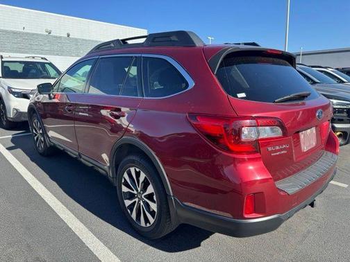 Venetian Red Pearl 2015 Subaru Outback 3.6R Limited