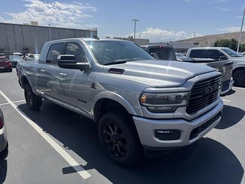 2020 RAM 2500 Laramie Mega Cab 4X4 6'4' Box