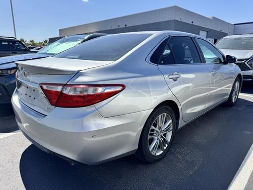 2015 Toyota Camry SE