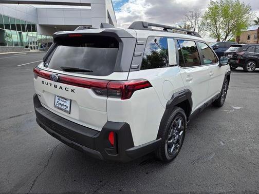 Crystal White Pearl 2026 Subaru Outback Premium