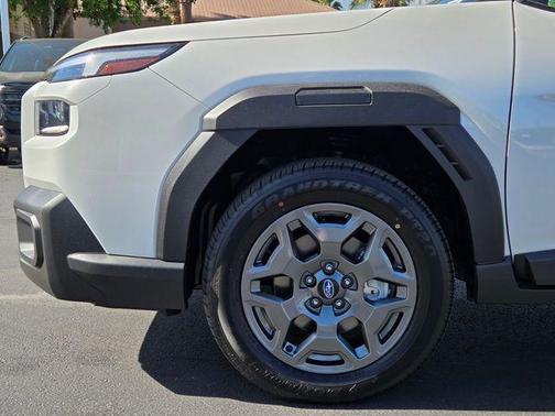 Crystal White Pearl 2026 Subaru Outback Premium