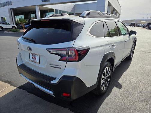 Crystal White Pearl 2023 Subaru Outback Touring XT