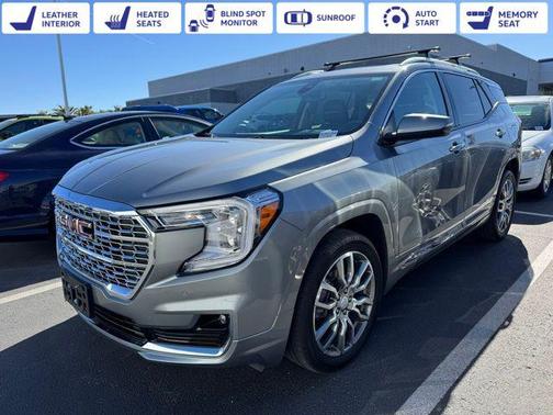 2023 GMC Terrain Denali