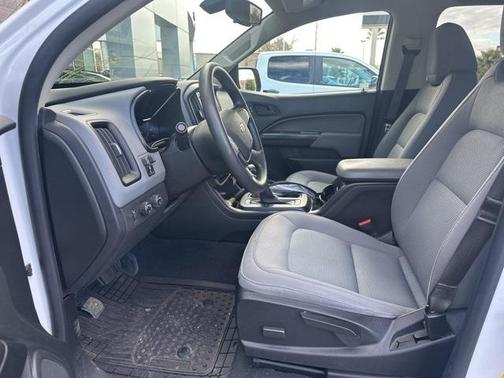 2022 Chevrolet Colorado WT