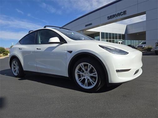 2021 Tesla Model Y Standard Range Rear-Wheel Drive