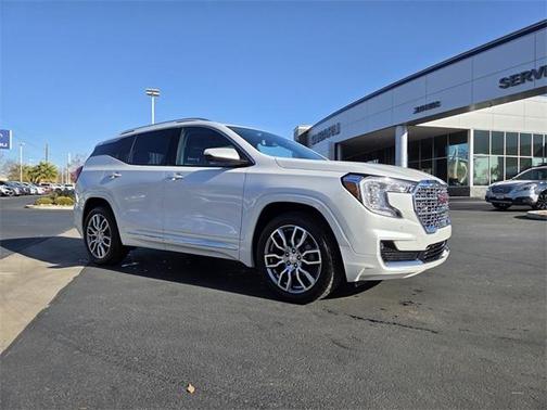 2023 GMC Terrain Denali