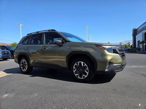 Autumn Green Metallic 2026 Subaru Forester Premium