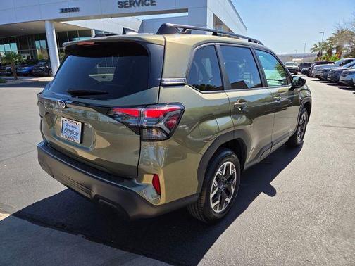Autumn Green Metallic 2026 Subaru Forester Premium