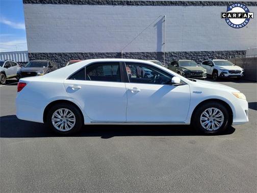 2013 Toyota Camry Hybrid LE