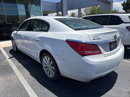 Summit White 2016 Buick LaCrosse Leather