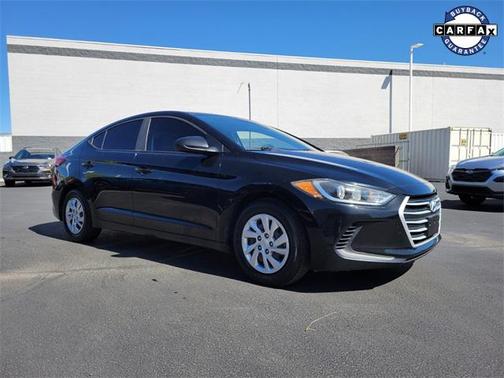 2018 Hyundai ELANTRA SE