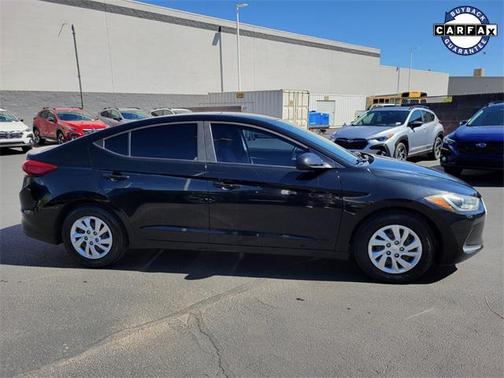 2018 Hyundai ELANTRA SE