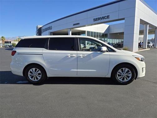 2017 Kia Sedona LX