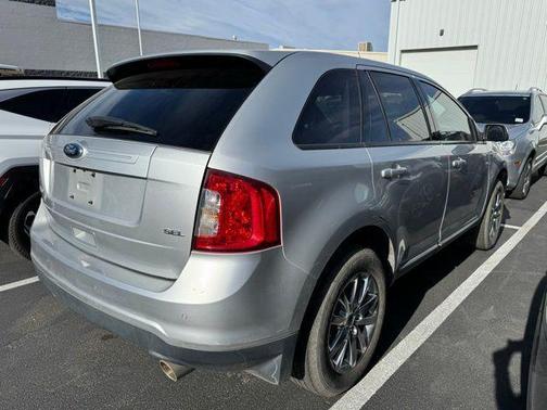 Ingot Silver Metallic 2013 Ford Edge SEL