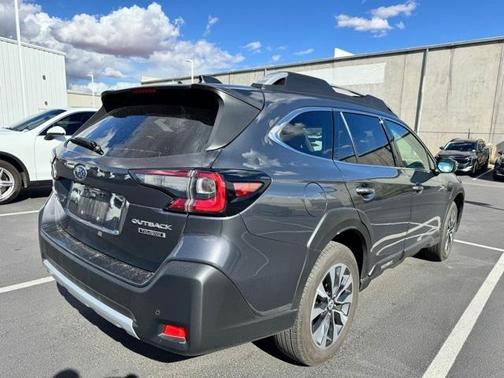 2023 Subaru Outback Touring