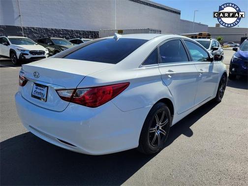 2012 Hyundai SONATA GLS