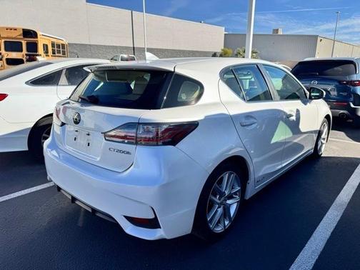 2016 Lexus CT 200h Base