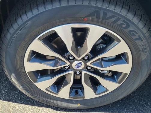 2025 Subaru Outback Touring