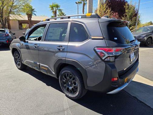Magnetite Gray Metallic 2026 Subaru Forester Wilderness