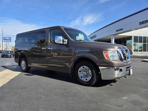 2014 Nissan NV Passenger NV3500 HD SL V8