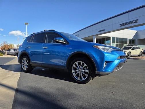 2017 Toyota RAV4 Hybrid SE