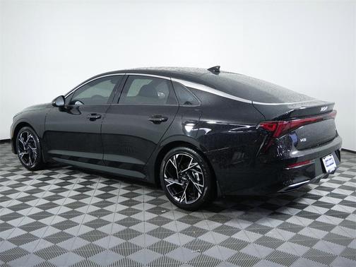 2025 Kia K5 GT-Line