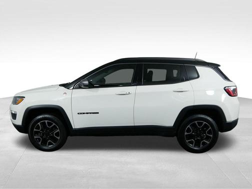 White Clearcoat 2019 Jeep Compass Trailhawk