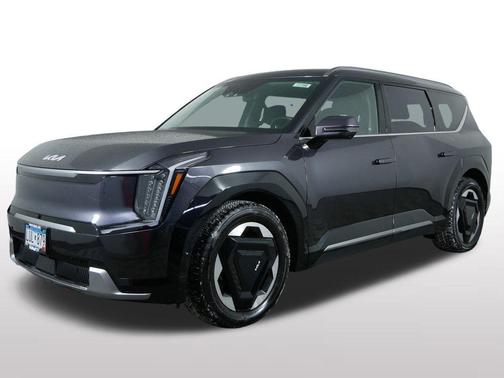 2024 Kia EV9 Land