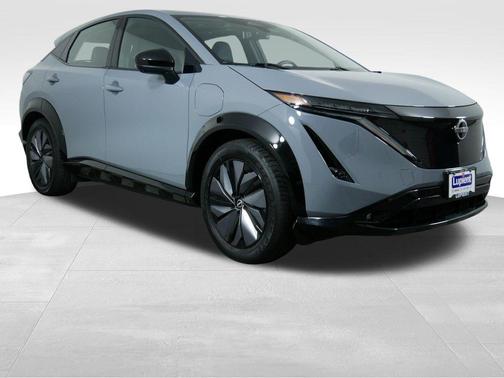 Boulder Gray Pearl 2023 Nissan ARIYA EVOLVE+