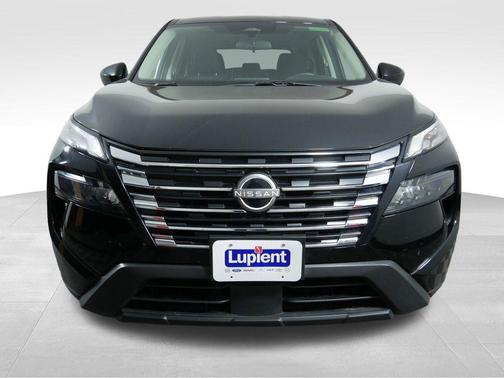 Super Black 2025 Nissan Rogue SV