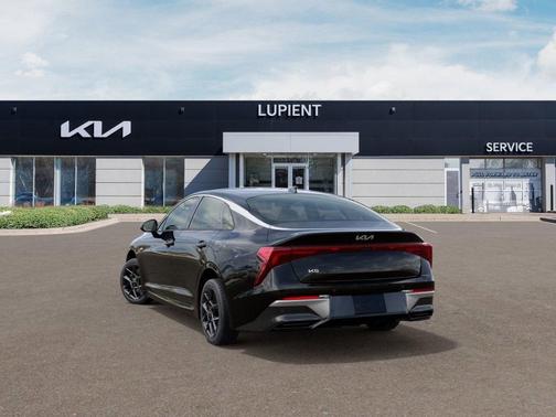 2025 Kia K5 LXS