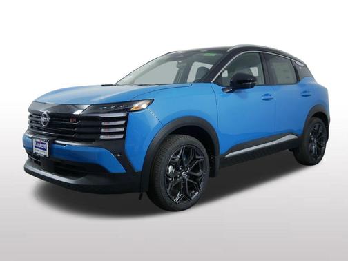 2t Ice Blk Roof 2026 Nissan Kicks SR