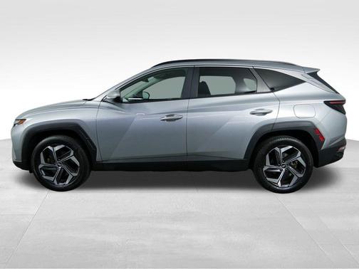 Shimmering Silver 2024 Hyundai TUCSON SEL