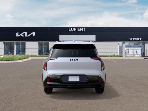 2026 Kia EV9 Land
