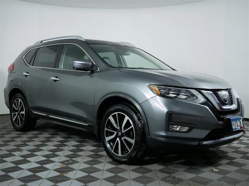 2017 Nissan Rogue SL