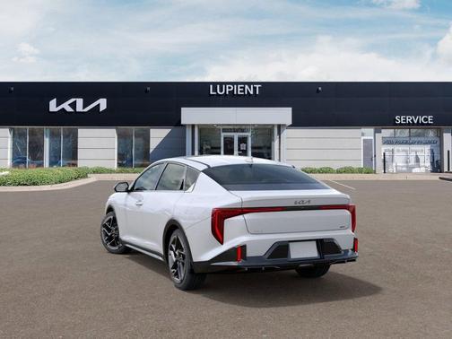 2025 Kia K4 GT-Line