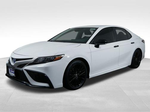 2022 Toyota Camry Hybrid Nightshade
