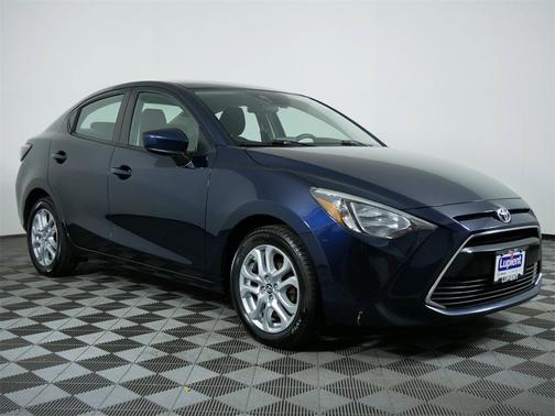 2017 Toyota Yaris iA Base