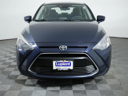 2017 Toyota Yaris iA Base